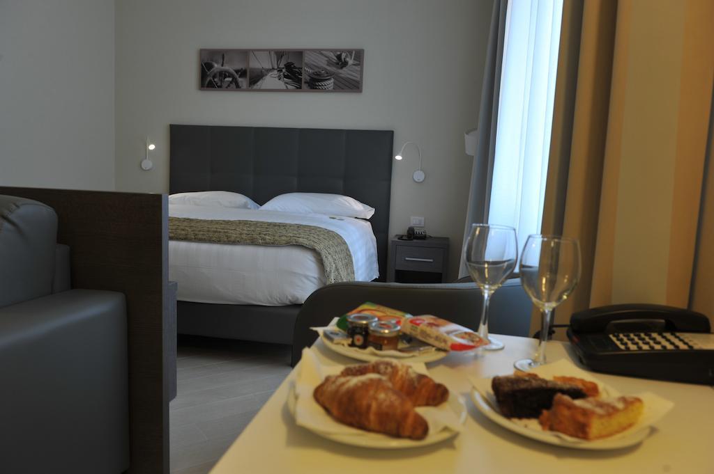 جنوة Chc Business Residence الغرفة الصورة